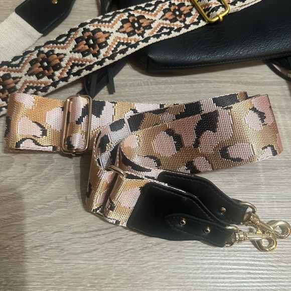 Black Fringe Crossbody Bag with 2 different guitar style straps - Picture 14 of 15